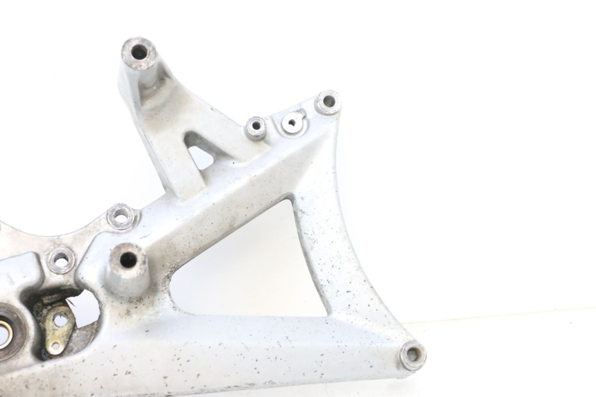 photo de SOPORTE DE ESCAPE YAMAHA X-MAX XMAX 125 (2010 - 2013) - Zoom estado de uso