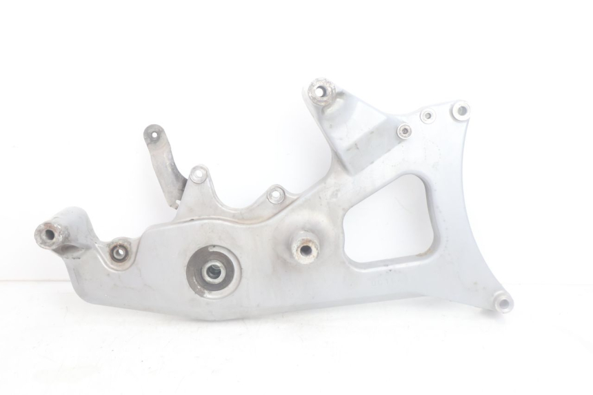 photo de SOPORTE DE ESCAPE YAMAHA XMAX X-MAX 125 (2006 - 2009) - Vista principal