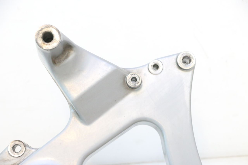 photo de SOPORTE DE ESCAPE YAMAHA XMAX X-MAX 125 (2006 - 2009) - Estado de la superficie y material