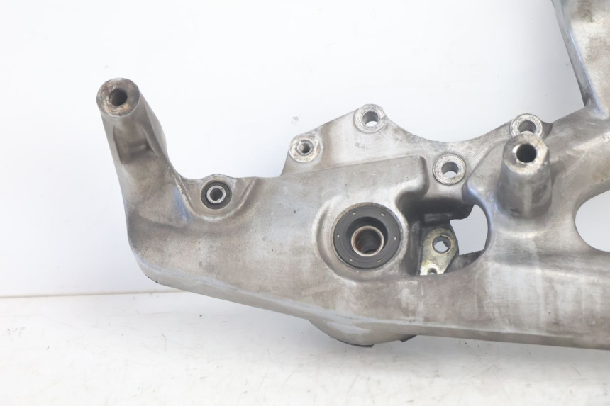 photo de SOPORTE DE ESCAPE YAMAHA X-MAX XMAX 125 (2010 - 2013) - Detalle de la pieza