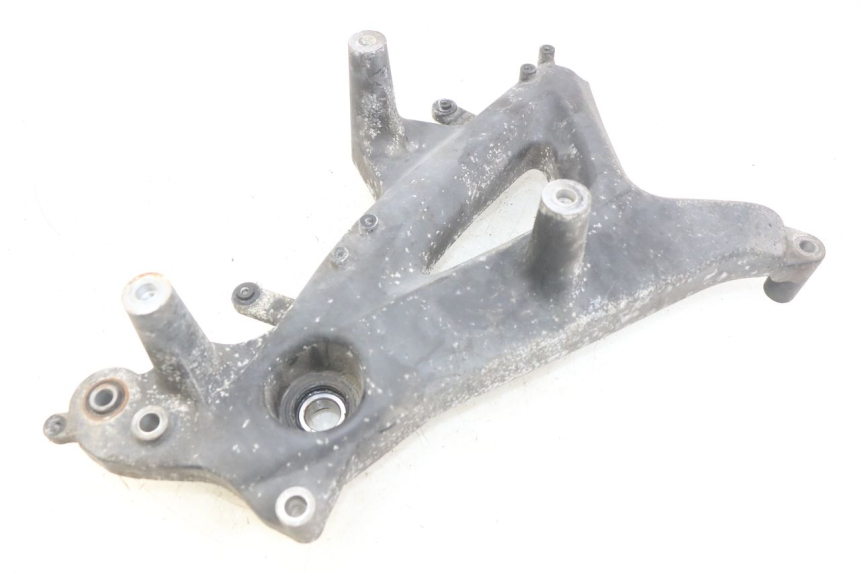 photo de SOPORTE DE ESCAPE KYMCO X-TOWN XTOWN 125 (2016 - 2021) - Detalle de la pieza