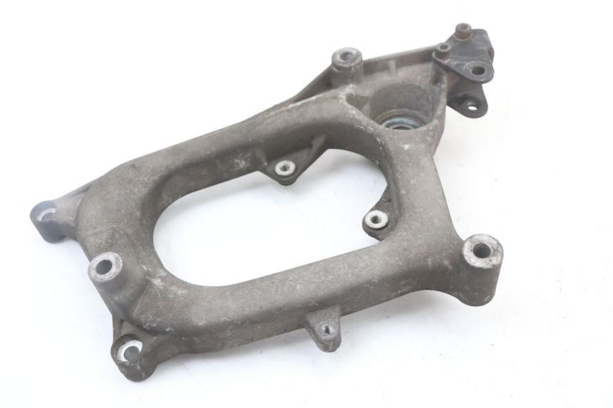 photo de SOPORTE DE ESCAPE PIAGGIO X8 125 (2004 - 2007) - Vista general del producto