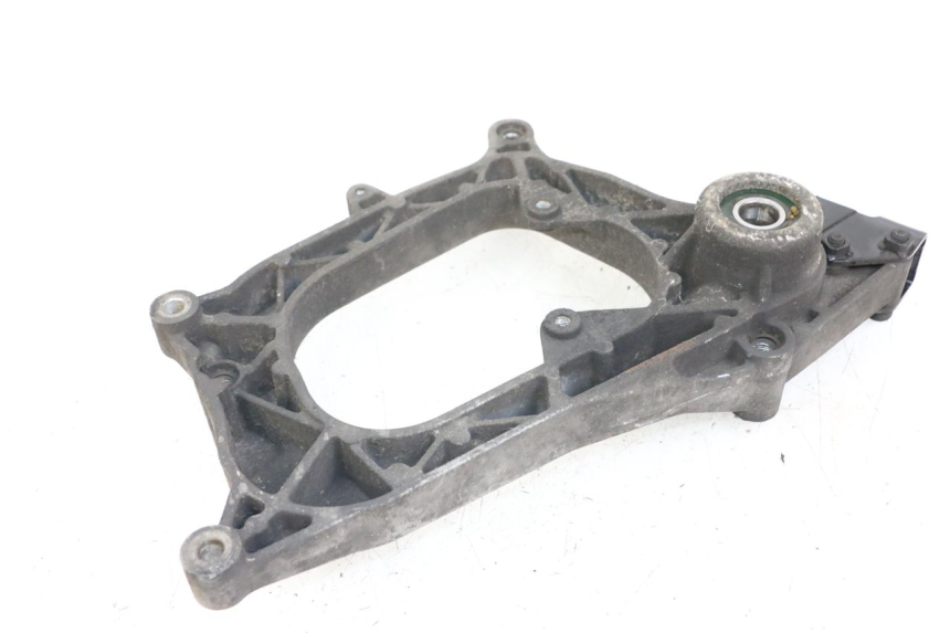 photo de SOPORTE DE ESCAPE PIAGGIO X8 125 (2004 - 2007) - Zoom estado de uso