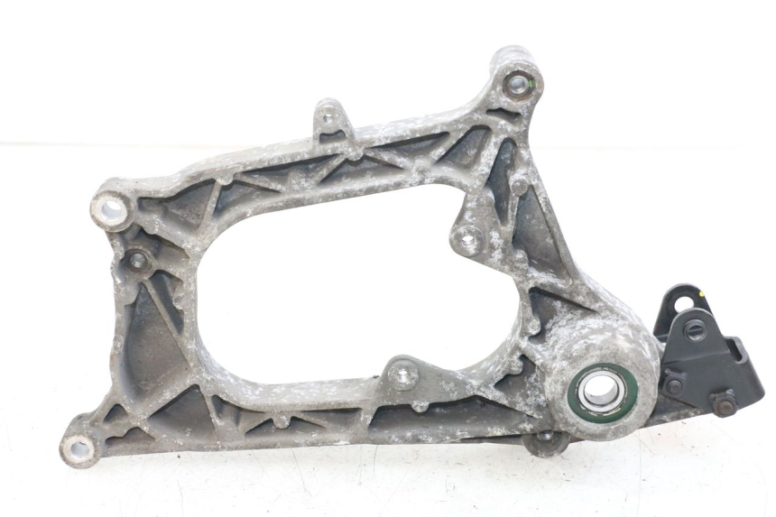 photo de SOPORTE DE ESCAPE PIAGGIO X8 125 (2004 - 2007) - Zoom estado de uso