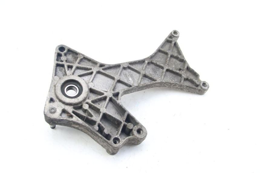 photo de SOPORTE DE ESCAPE PIAGGIO X9 EVOLUTION 125 (2003 - 2007) - Otra perspectiva