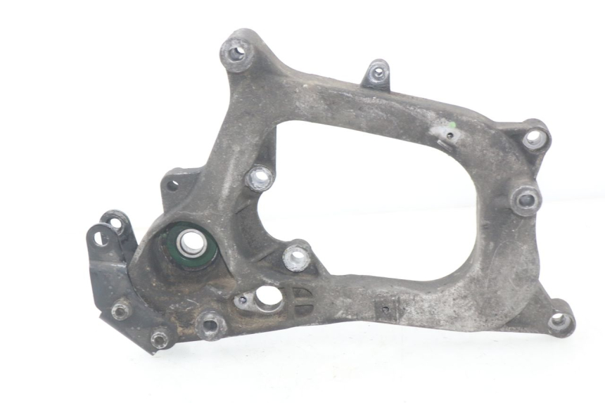 photo de MONTAJE TUBO ESCAPE PIAGGIO XEVO - X EVO 125 (2007 - 2017) - Vista principal