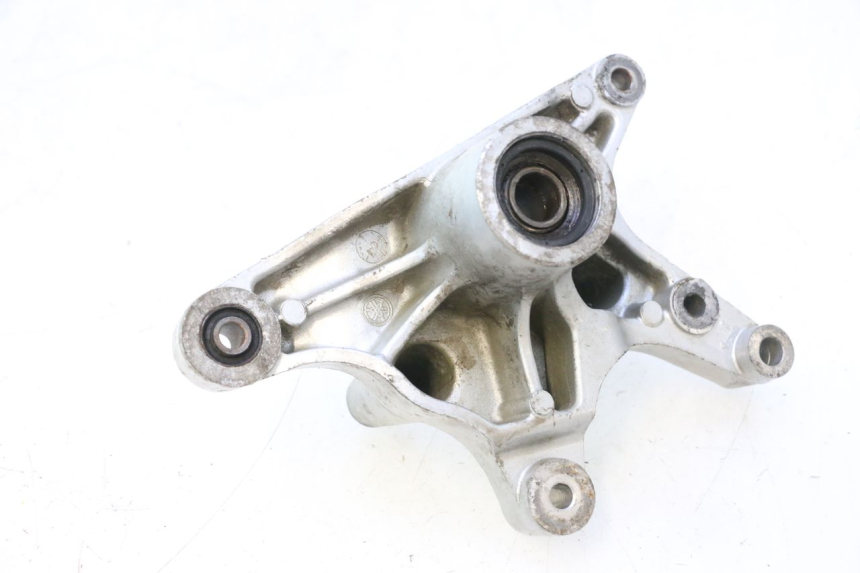 photo de SOPORTE DE ESCAPE YAMAHA YP MAJESTY 125 (2002 - 2006) - Zoom estado de uso