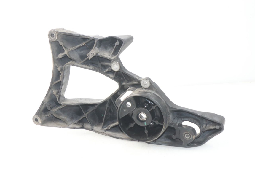 photo de MONTAJE TUBO ESCAPE YAMAHA YP X-MAX XMAX 400 (2014 - 2017) - Zoom estado de uso