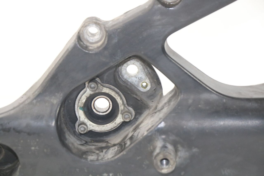 photo de MONTAJE TUBO ESCAPE YAMAHA YP X-MAX XMAX 400 (2014 - 2017) - Otra perspectiva