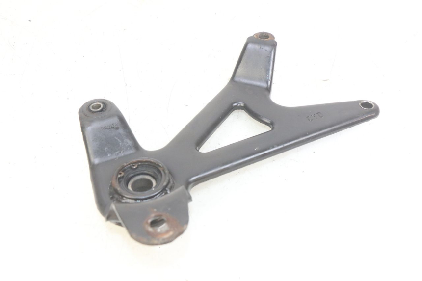 photo de SOPORTE DE ESCAPE YIYING YY125T 125 (2006 - 2014) - Zoom estado de uso