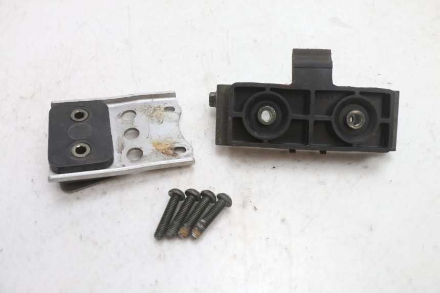 photo de SOPORTE DEPOSITO FUEL YAMAHA FJR 1300 (2001 - 2005) - Otra perspectiva
