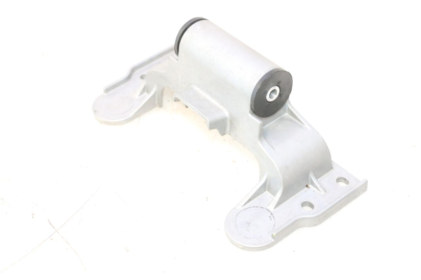 photo de SOPORTE DEPOSITO FUEL YAMAHA FZ8 800 (2010 - 2016) - Zoom estado de uso