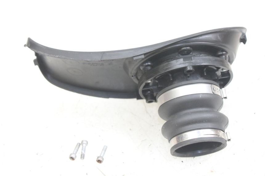 photo de SOPORTE DE DEPÓSITO PIAGGIO MEDLEY 125 (2016 - 2023) - Otra perspectiva