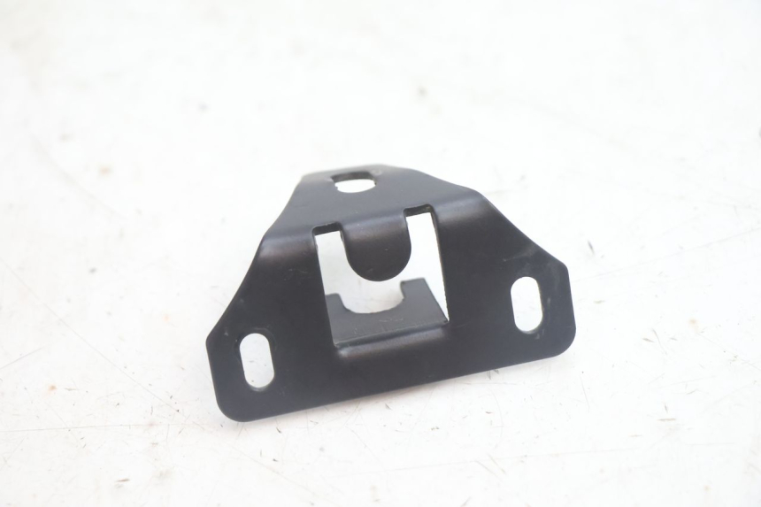 photo de SOPORTE DEPOSITO FUEL APOLLO RFZ 150 - Zoom estado de uso