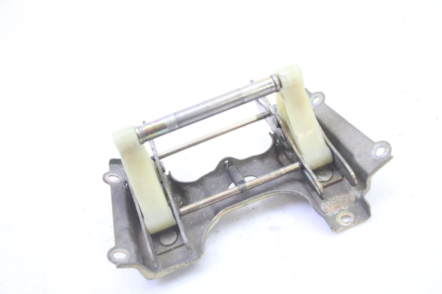 photo de SOPORTE DEPOSITO FUEL HONDA ST PAN EUROPEAN 1300 (2002 - 2013) - Detalle de la pieza