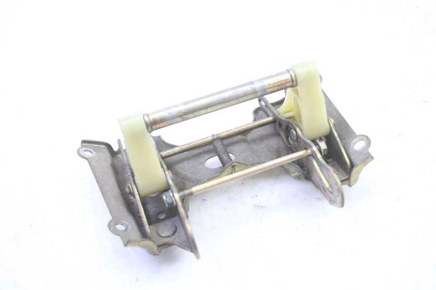 photo de SOPORTE DEPOSITO FUEL HONDA ST PAN EUROPEAN 1300 (2002 - 2013) - Zoom estado de uso