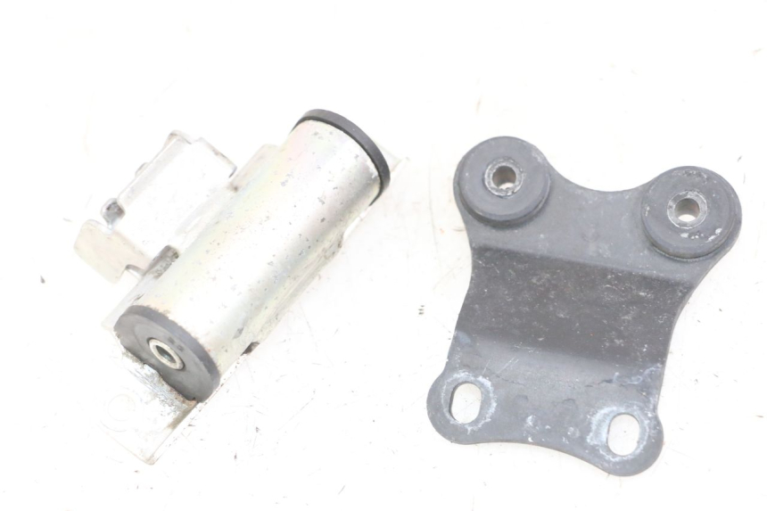 photo de SOPORTE DEPOSITO FUEL YAMAHA XJ6 ABS 600 (2008 - 2016) - Vista principal