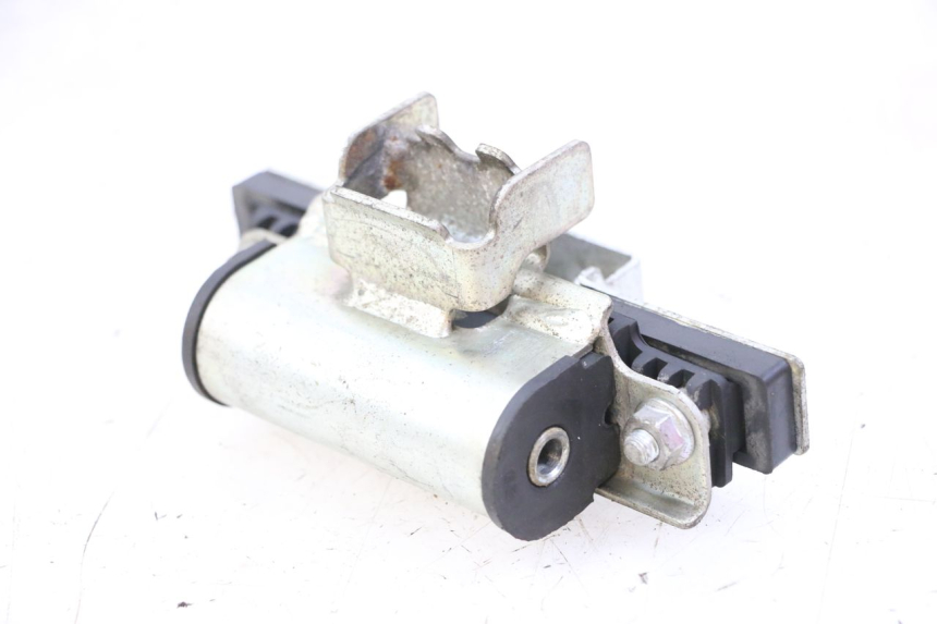 photo de SOPORTE DEPOSITO FUEL YAMAHA XJ6 600 (2008 - 2016) - Detalle de la pieza