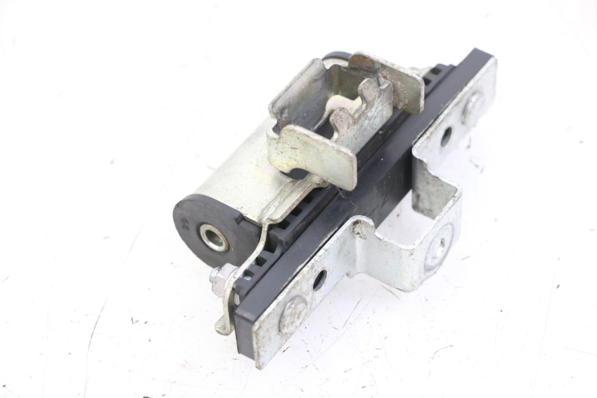 photo de SOPORTE DEPOSITO FUEL YAMAHA XJ6 600 (2008 - 2016) - Zoom estado de uso