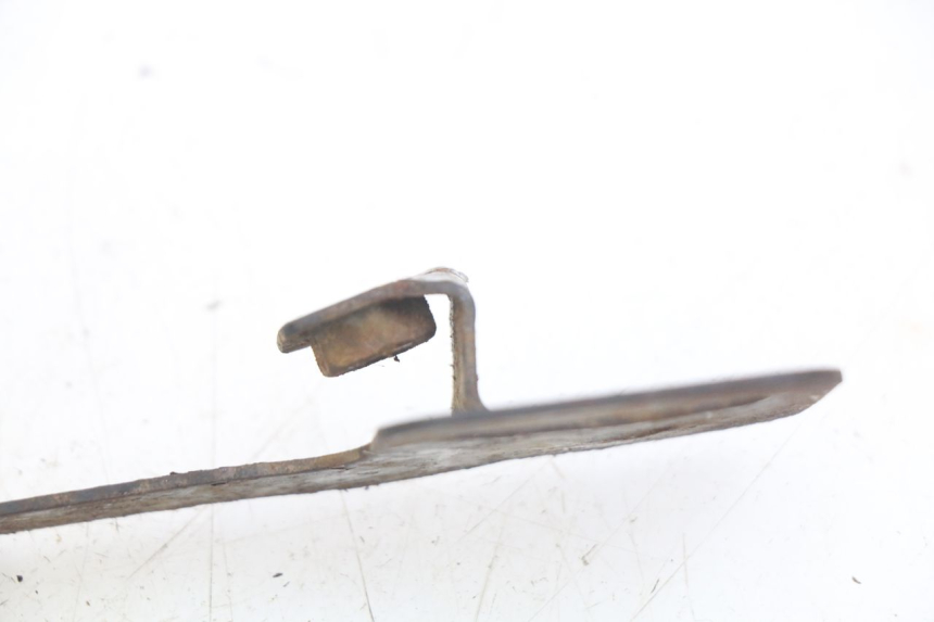 photo de SOPORTE DE MATRíCULA HONDA CM 125 (1983 - 2003) - Zoom estado de uso