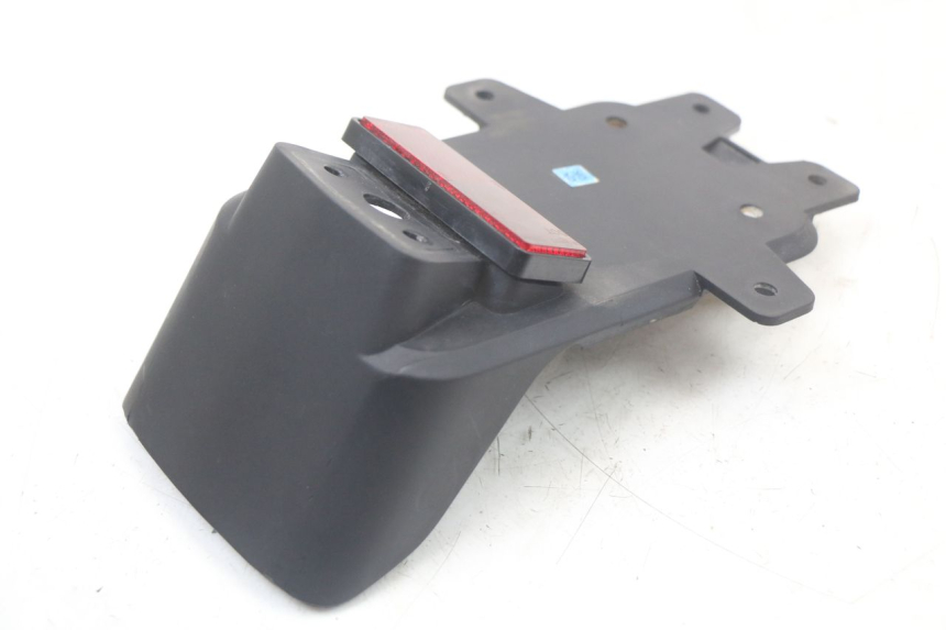 photo de PORTA MATRICULA HUSQVARNA SVARTPILEN 401 (2018 - 2023) - Primer plano técnico