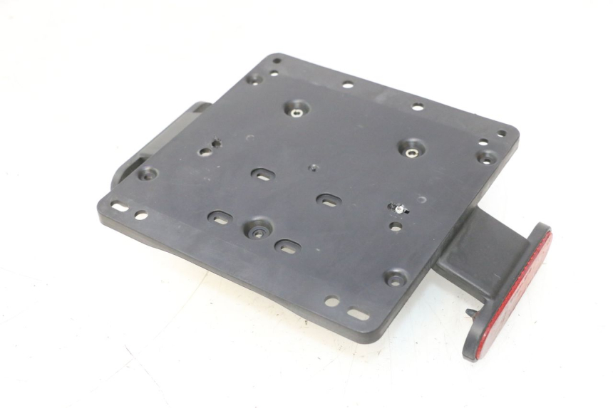 photo de PORTA MATRICULA PIAGGIO MP3 500 (2016 - 2018) - Vista principal