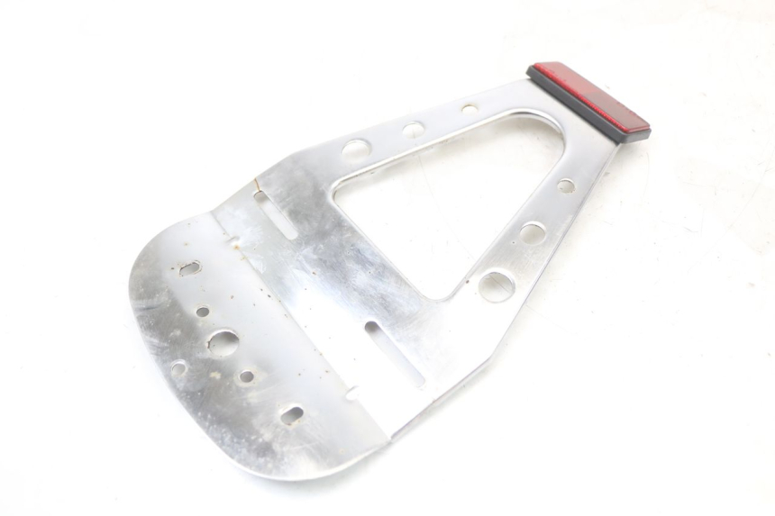 photo de PORTA MATRICULA REGAL RAPTOR SPYDER 125 (2010 - 2018) - Primer plano técnico