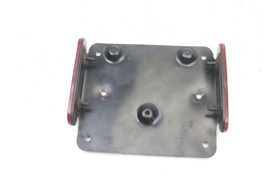 photo de SOPORTE DE MATRíCULA APRILIA SXR 50 (2021 - 2023) - Primer plano técnico