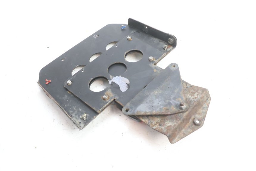 photo de PORTA MATRICULA YAMAHA TDM ABS 900 (2002 - 2014) - Detalles de los puntos de fijación