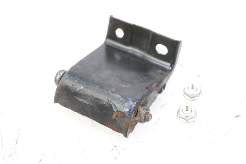 photo de SOPORTE DE ASIENTO KYMCO AGILITY 4T 50 (2018 - 2022) - Detalle de la pieza