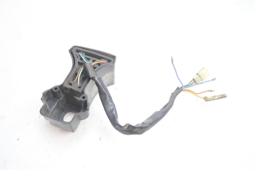photo de INSTRUMENTOS HONDA CB TWO FIFTY 250 (1991 - 2002) - Zoom sobre los componentes