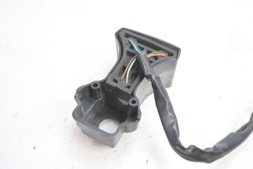 photo de INSTRUMENTOS HONDA CB TWO FIFTY 250 (1991 - 2002) - Primer plano de alta resolución
