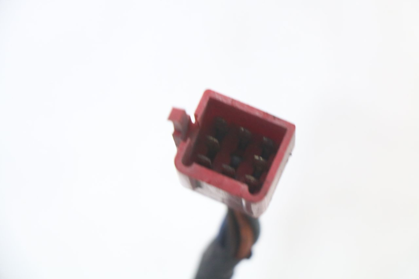 photo de INSTRUMENTOS HONDA CBR F 1000 (1993 - 1996) - Detalles de los puntos de fijación