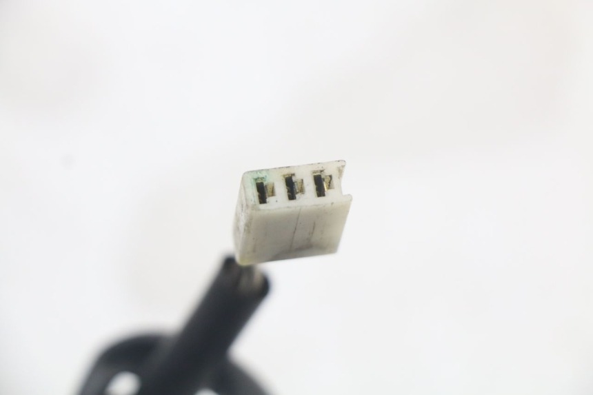 photo de INSTRUMENTOS KAWASAKI GTR 1000 (1994 - 2004) - Detalles de los puntos de fijación