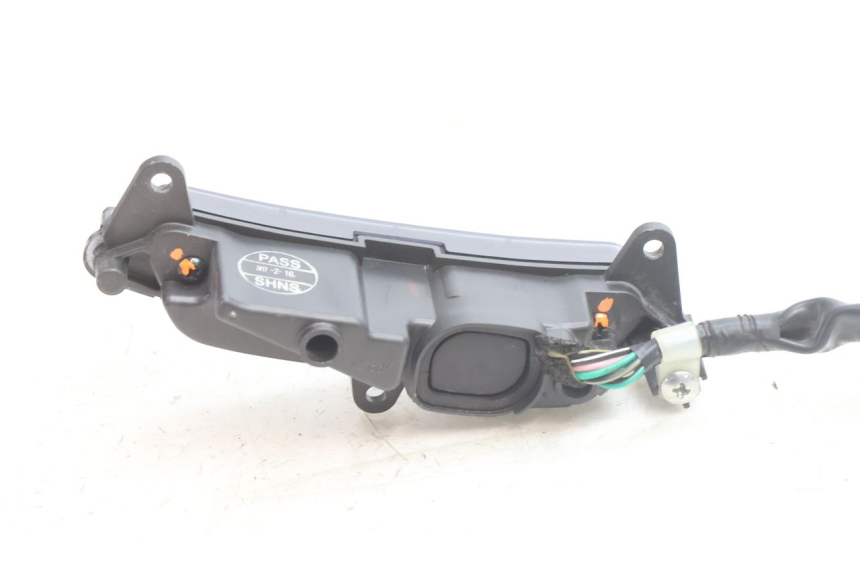 photo de INSTRUMENTOS PIAGGIO MP3 500 (2016 - 2018) - Primer plano técnico