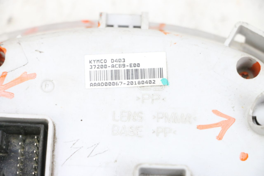 photo de INSTRUMENTOS KYMCO LIKE 4T 50 (2019 - 2025) - Estado de la superficie y material