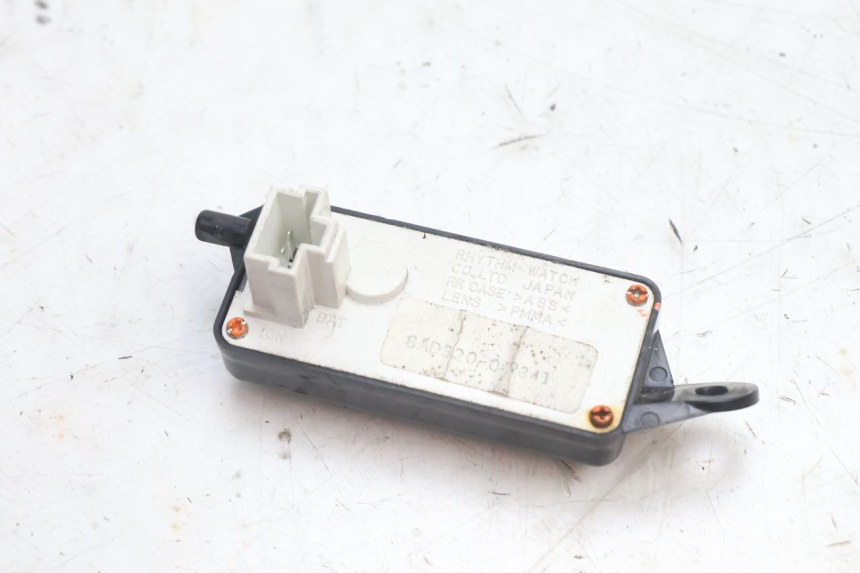 photo de INSTRUMENTOS HONDA SH 125 (2001 - 2003) - Primer plano técnico