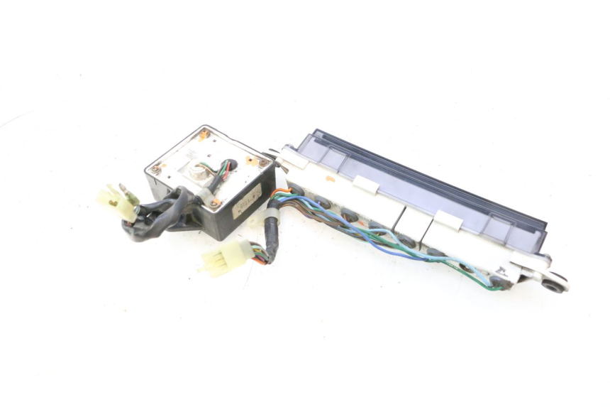 photo de INSTRUMENTOS HONDA ST PAN EUROPEAN 1100 (1990 - 2002) - Estado de la superficie y material