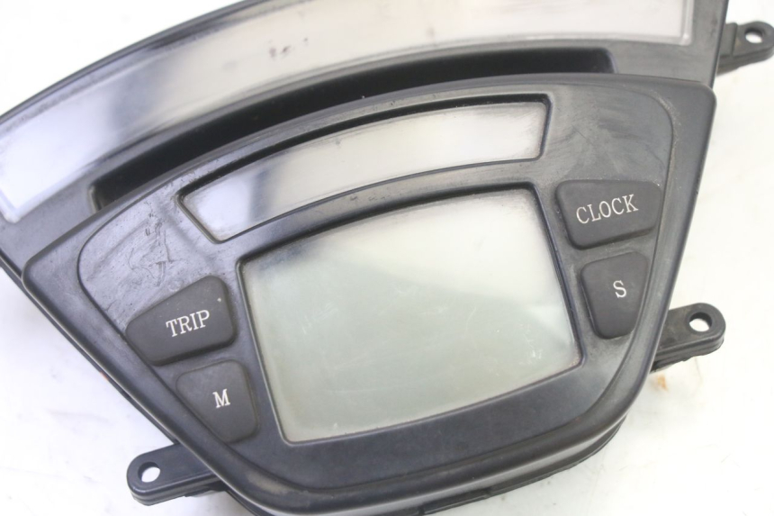 photo de PANEL DE INSTRUMENTOS PIAGGIO X9 EVOLUTION 125 (2003 - 2007) - Detalle de la pieza