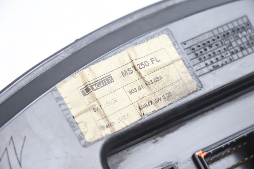 photo de PANEL DE INSTRUMENTOS PIAGGIO X9 EVOLUTION 125 (2003 - 2007) - Otra vista del artículo