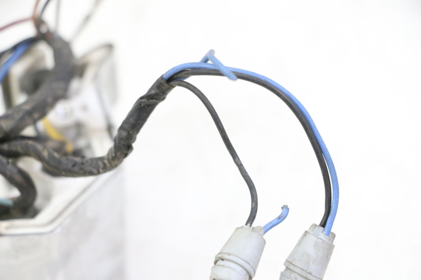 photo de INSTRUMENTOS YAMAHA XJN DIVERSION 600 (2000 - 2003) - Primer plano técnico