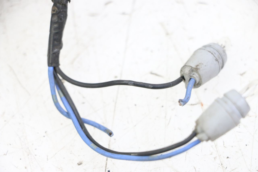 photo de INSTRUMENTOS YAMAHA XJN DIVERSION 600 (2000 - 2003) - Detalles de los puntos de fijación