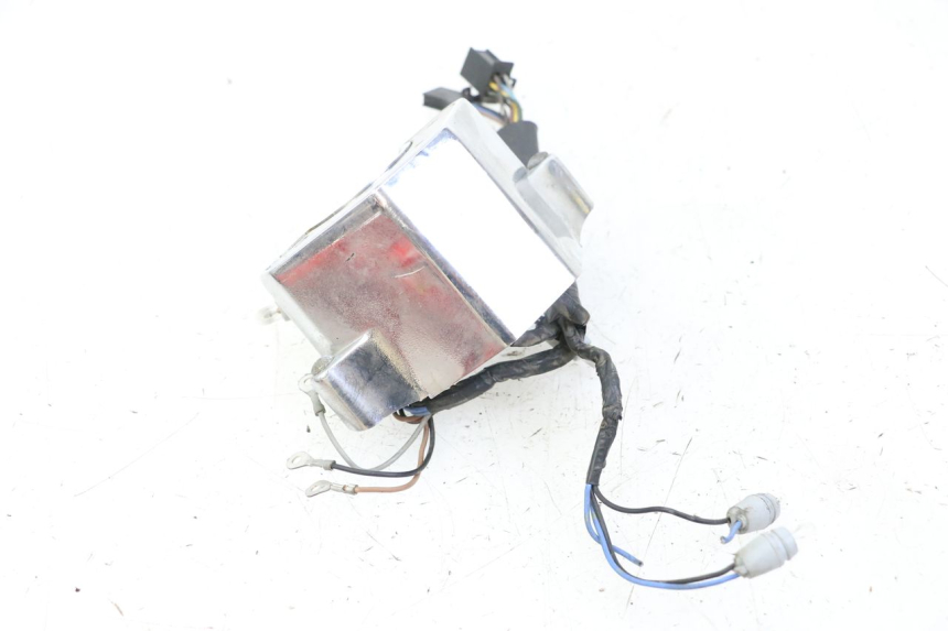 photo de INSTRUMENTOS YAMAHA XJN DIVERSION 600 (2000 - 2003) - Estado de la superficie y material