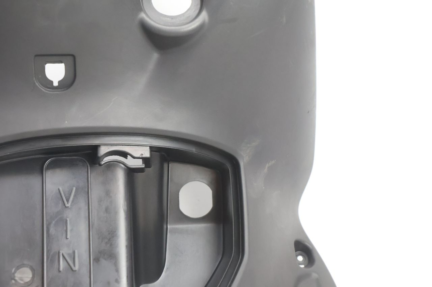 photo de TAPA FRONTAL INTERIOR KYMCO AGILITY CITY 16P 125 (2015 - 2024) - Otra perspectiva