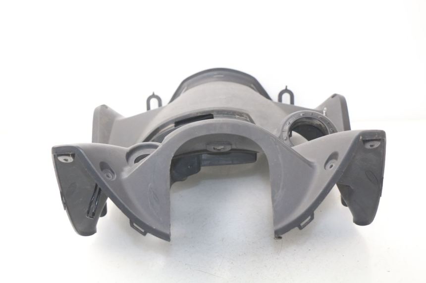 photo de TAPA FRONTAL INTERIOR KYMCO AGILITY CITY 2T 50 (2008 - 2016) - Detalle de la pieza