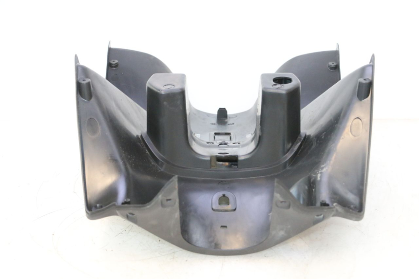 photo de TAPA FRONTAL INTERIOR KYMCO AGILITY CITY 4T 50 (2008 - 2016) - Otra perspectiva