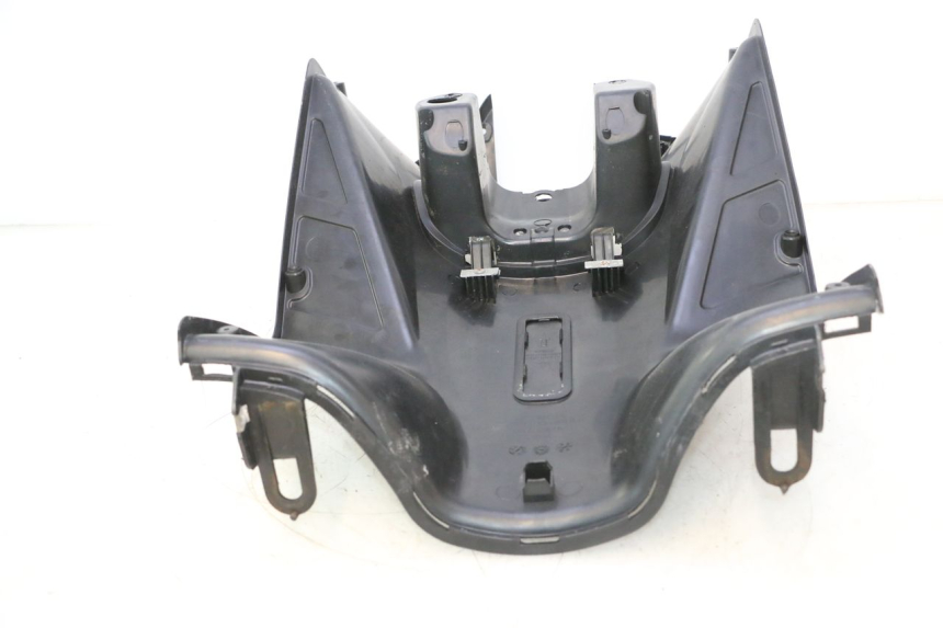 photo de TAPA FRONTAL INTERIOR KYMCO AGILITY CITY 4T 50 (2008 - 2016) - Estado de la superficie y material