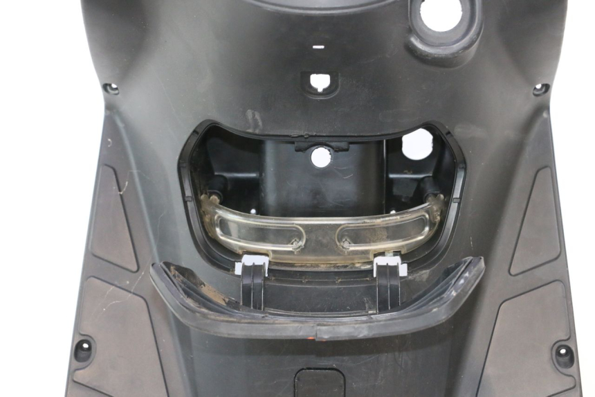 photo de TAPA FRONTAL INTERIOR KYMCO AGILITY CITY 4T 50 (2008 - 2016) - Marcados y referencias originales