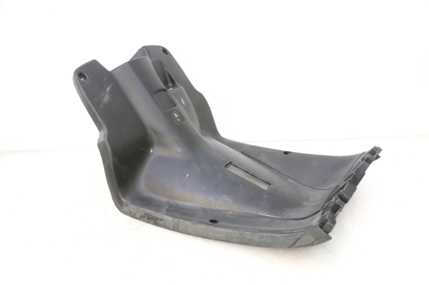photo de TAPA FRONTAL INTERIOR MBK BOOSTER ROCKET 50 (1995 - 1998) - Primer plano técnico