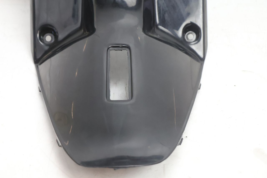 photo de TAPA FRONTAL INTERIOR MBK BOOSTER SPIRIT 50 (1996 - 1999) - Primer plano técnico